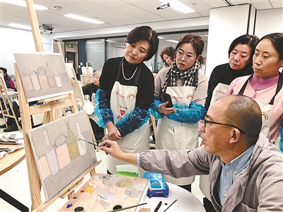 教育报.jpg